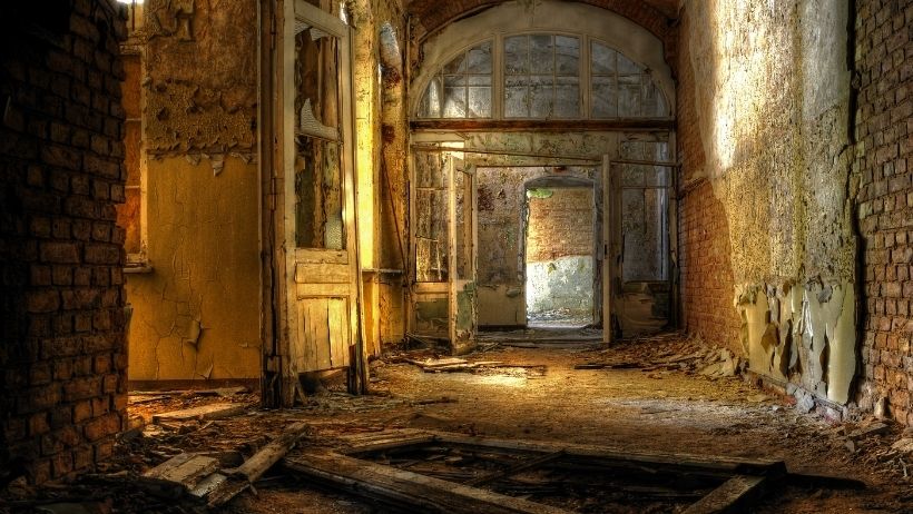 13 Scariest Places on Earth
